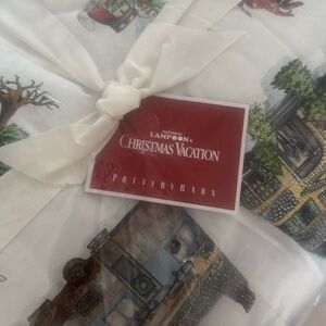 Pottery Barn National Lampoons Christmas Vacation Twin Comforter. New.